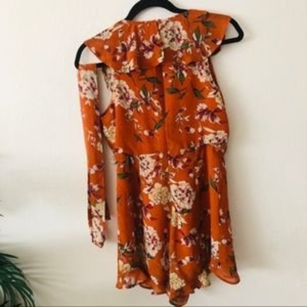 Emory park floral v-neck romper with belt